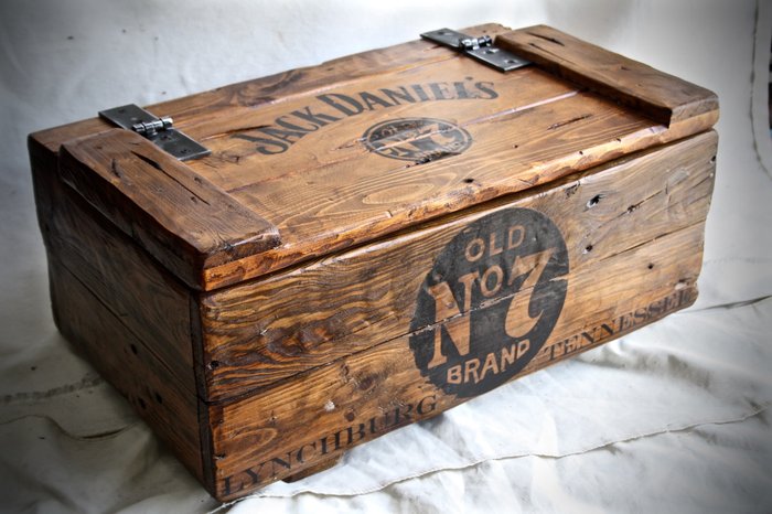 деревянный ящик для красивой презентации продукции