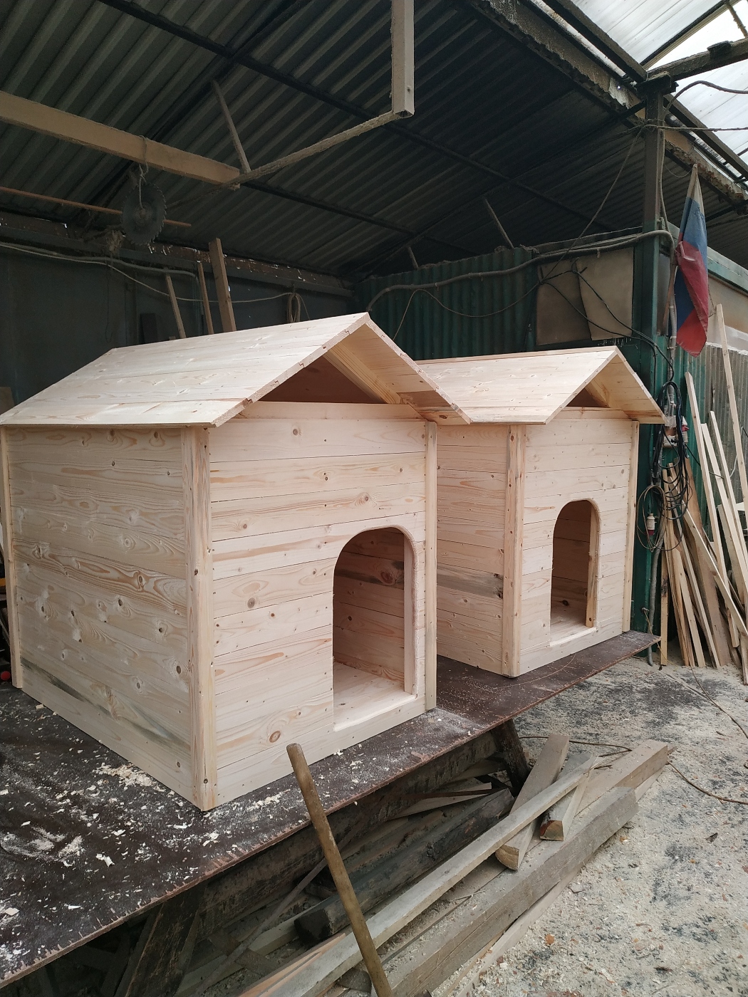 Деревянная будка для собак купить в Волгограде